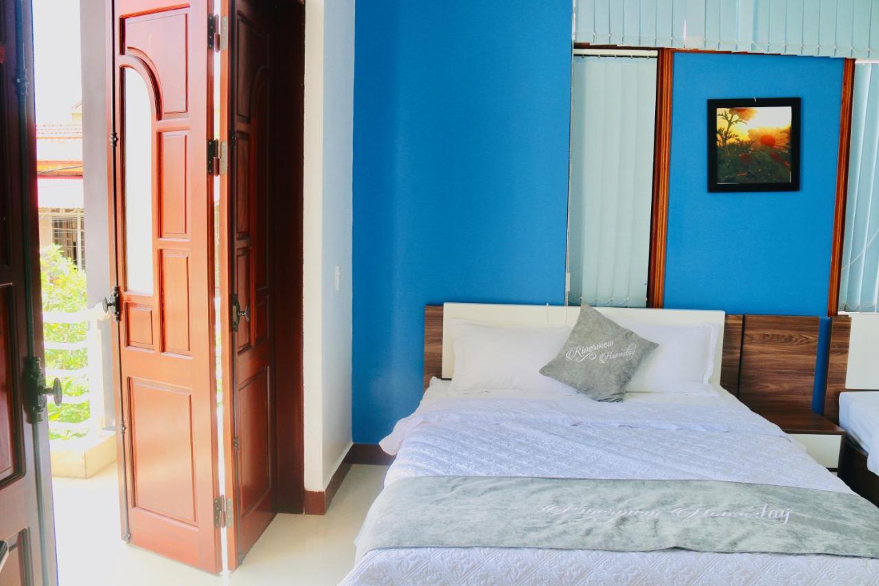 Riverview Homestay Dong Hoi Exterior photo